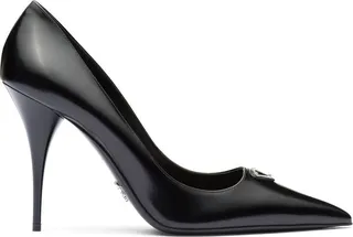 85mm Leather Logo-Plaque Pumps