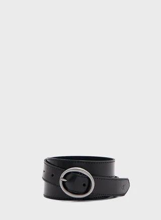 Round Allocated Hole Belt