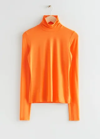 Fitted Turtleneck Top