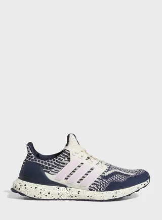 Ultraboost 5 Dna