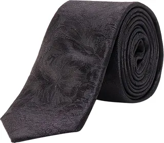 Silk tie