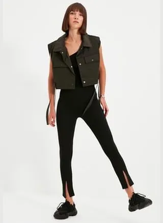 Black High Waist Knitted Leggings With A Slit Detail In The Front TWOAW22TA0004