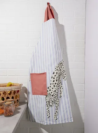 Yvonne Ellen Apron - Head Chef