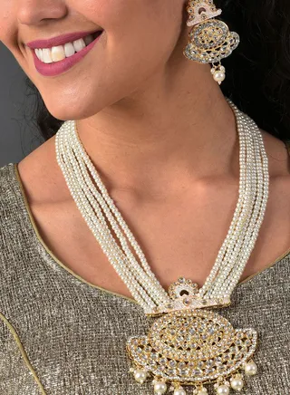 Gold Plated Kundan Pearl Necklace and Earrings Set