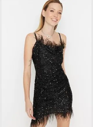Black Sequin Detailed Evening Dress TPRSS23EL00020