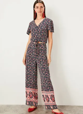 Wide Leg Printed Pants