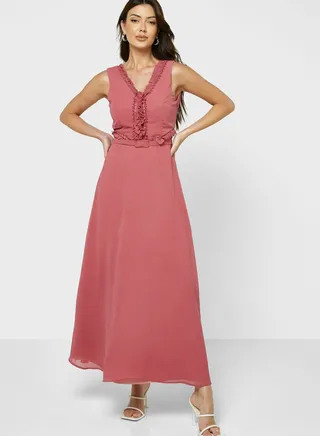 Wait Cut out Embroidered Trim Dress