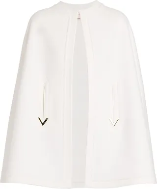 Compact Drap Wool Cape