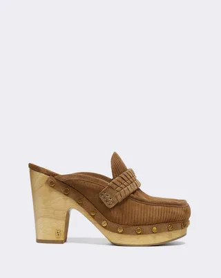 Delia Clog