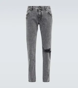 Distressed skinny jeans
