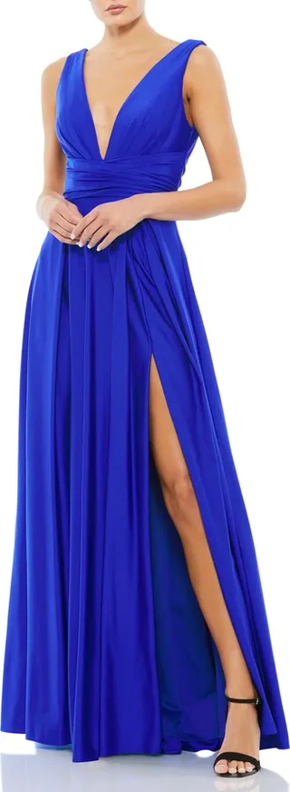 V-Neck Sleeveless Gown
