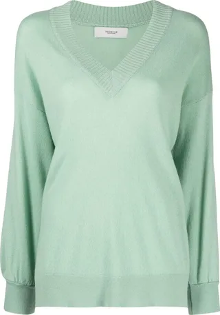 V-neck long sleeve jumper