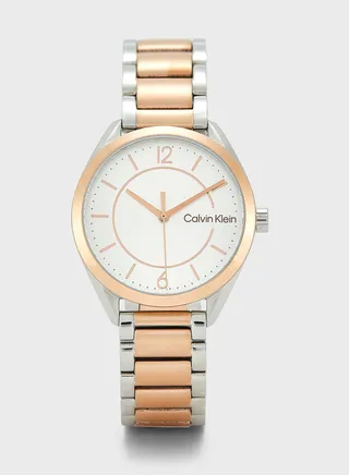 Enticing Analog Watch