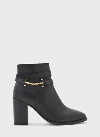 Anisea Ankle Boots