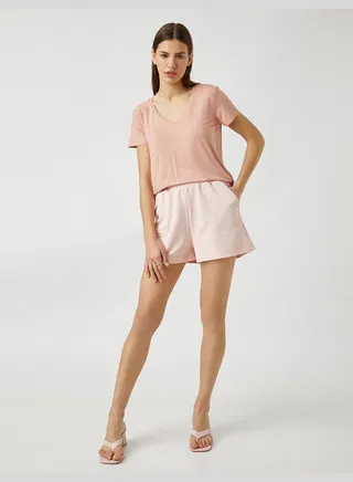 Elastic Waist Pocket Shorts
