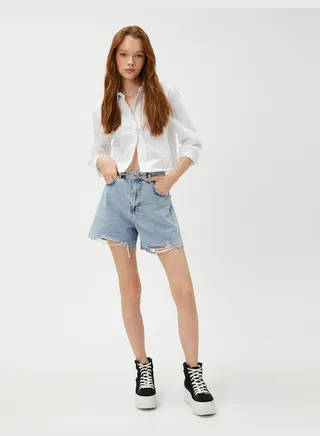 Pocket Detail Destroyed Denim Shorts