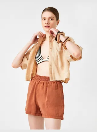 Wide Leg Short Elastic Waist Pocket
