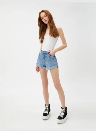 Pocket Detail Destroyed Denim Shorts