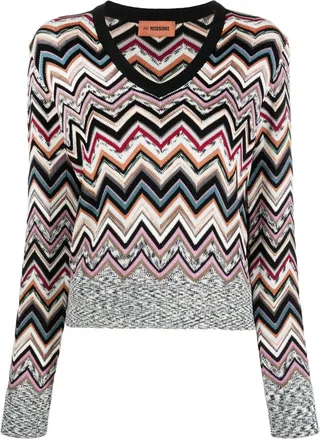 zigzag-woven V-neck jumper
