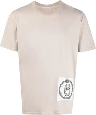 logo patch T-shirt