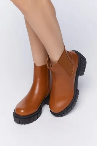 Platform Chelsea Boots