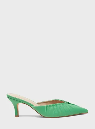 Pointed Toe Mocassins