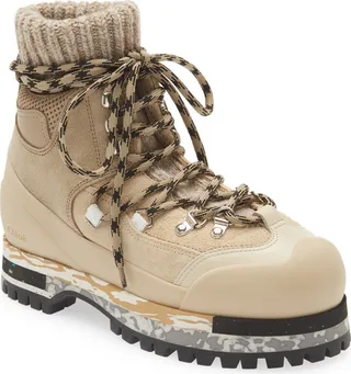 Nikie Hiker Boot
