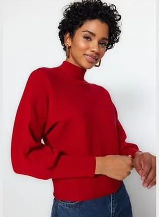Burgundy Soft Textured Standing Collar Knitwear Sweater TWOAW24KZ00284