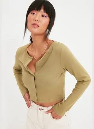 Khaki Button Detail Fitted Crop Crew Neck Ribbed Cotton Knitted Blouse TWOAW21BZ0128