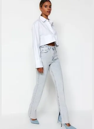 Blue Slit High Waist Flare Jeans TWOAW22JE0382