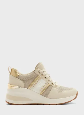 Rongan Low Top Sneakers