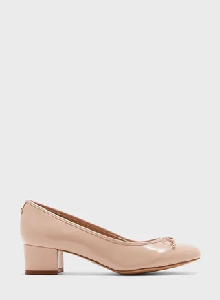 Garandra Low Heel Pumps
