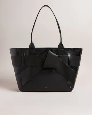 Pu Large Tote in Black