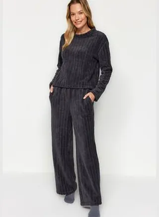 Anthracite Wellsoft Tshirt-Pants and Knitted Pajamas Set THMAW24PT00042