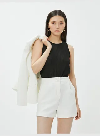 Slim Fit Halter Neck Tricot Top