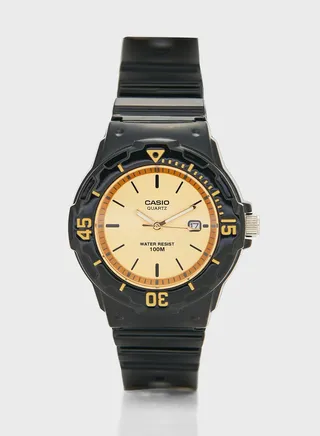 Pu Strap Analog Watch