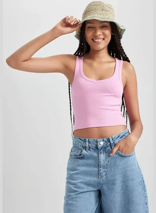 Woman V Neck Knitted Athlete
