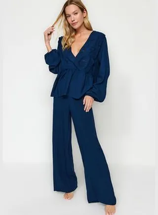 Navy Blue Embroidery Detailed Viscose Woven Pajamas Set THMAW22PT0293.