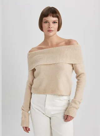 Woman Long Sleeve Tricot Pullover