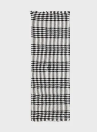 Houndstooth Pattern Winter Scarf