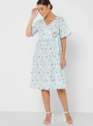 Tie Waist Pleat Detail Dress