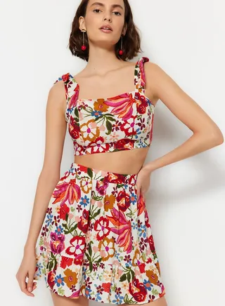 Floral Print Crop Top & Skirt Set