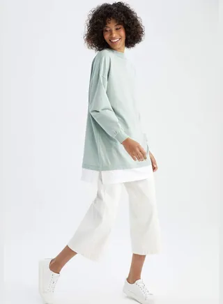 Woman Crop Wide Leg Trousers
