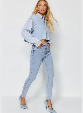 Blue High Waist Skinny Jeans With Buttons In The Front TWOSS23JE00077