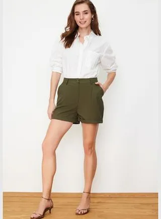 Green Regular Fit Woven Shorts