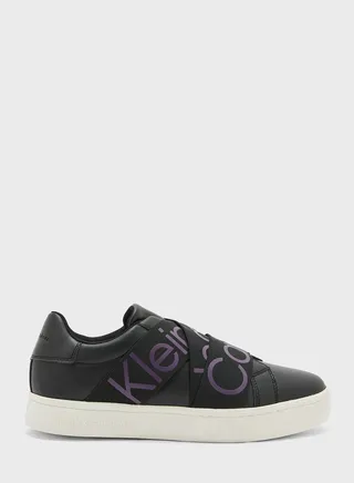 Classic Lace Ups Sneakers