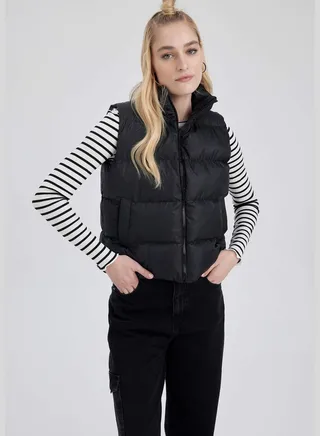 Woman Outer Wear Vest