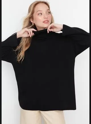 Black Wide Fit Basic Knitwear Sweater TWOAW23KZ00206