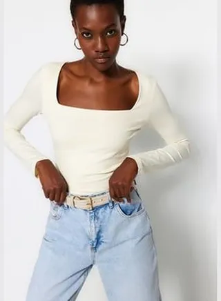 Stone Cotton Flexible Square Collar Fitted/Skinned Knitted Blouse TWOAW24BZ00016