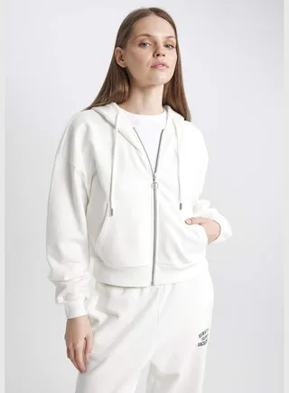 Woman Knitted Cardigan